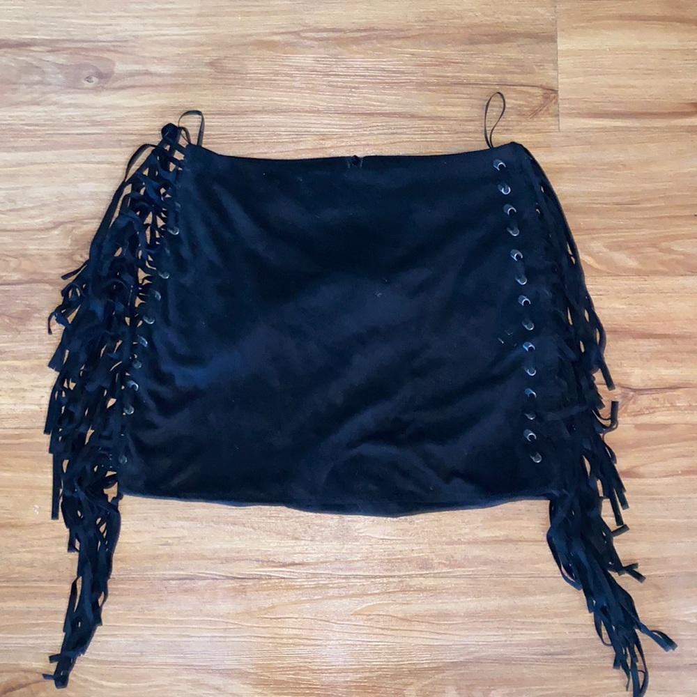 Fringe mini skirt